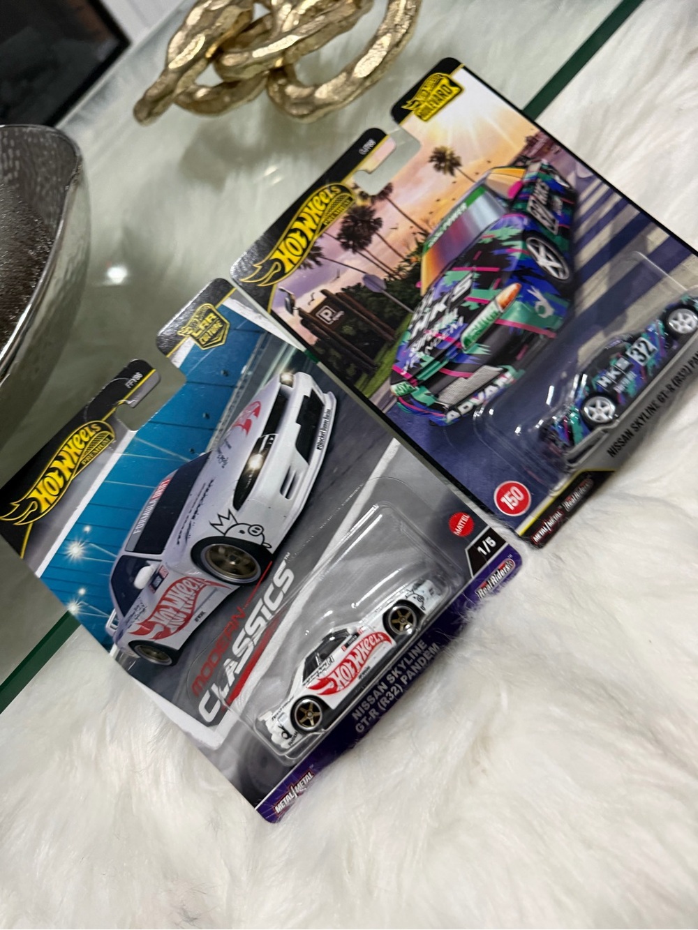 Hot Wheels Nissan Skyline GTR Toy Car - White